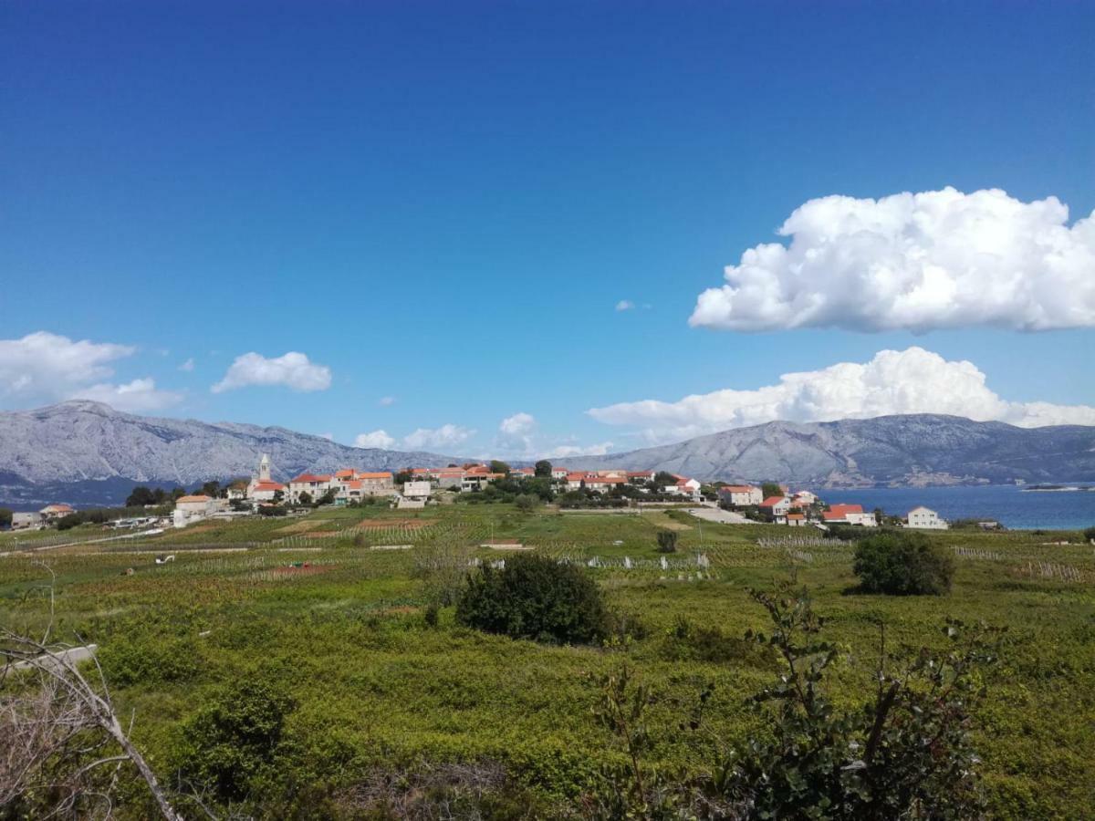 לומבארדה Adrian'S Apartments & Winery מראה חיצוני תמונה